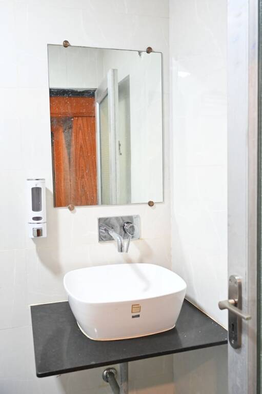 Анклешвар: Hotel Aeron Plaza