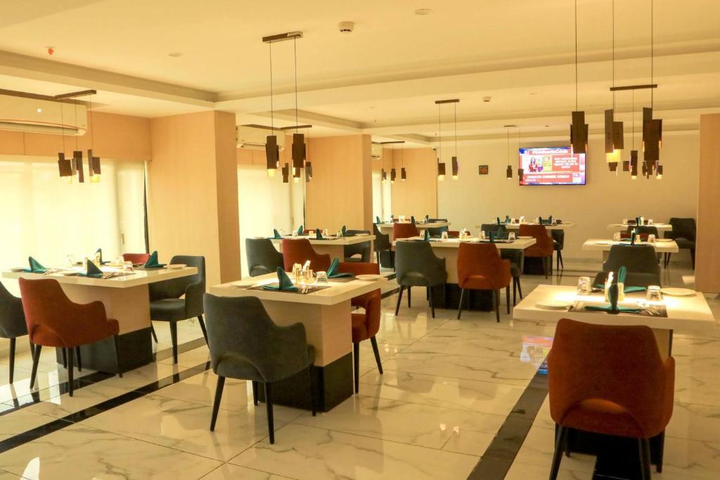 Анклешвар: Mastiff Hotel Ankleshwar
