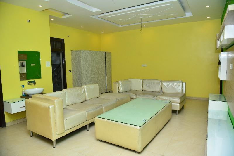 Алипур: Hotel Signature Villa