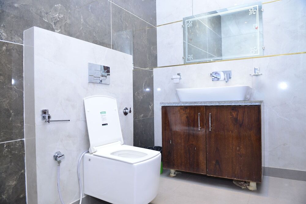 Алипур: Hotel Signature Villa
