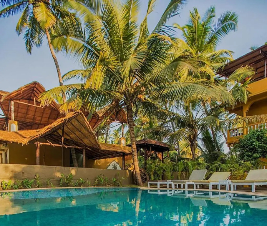 Морджим: juSTa  Morjim Beach Resort and Spa