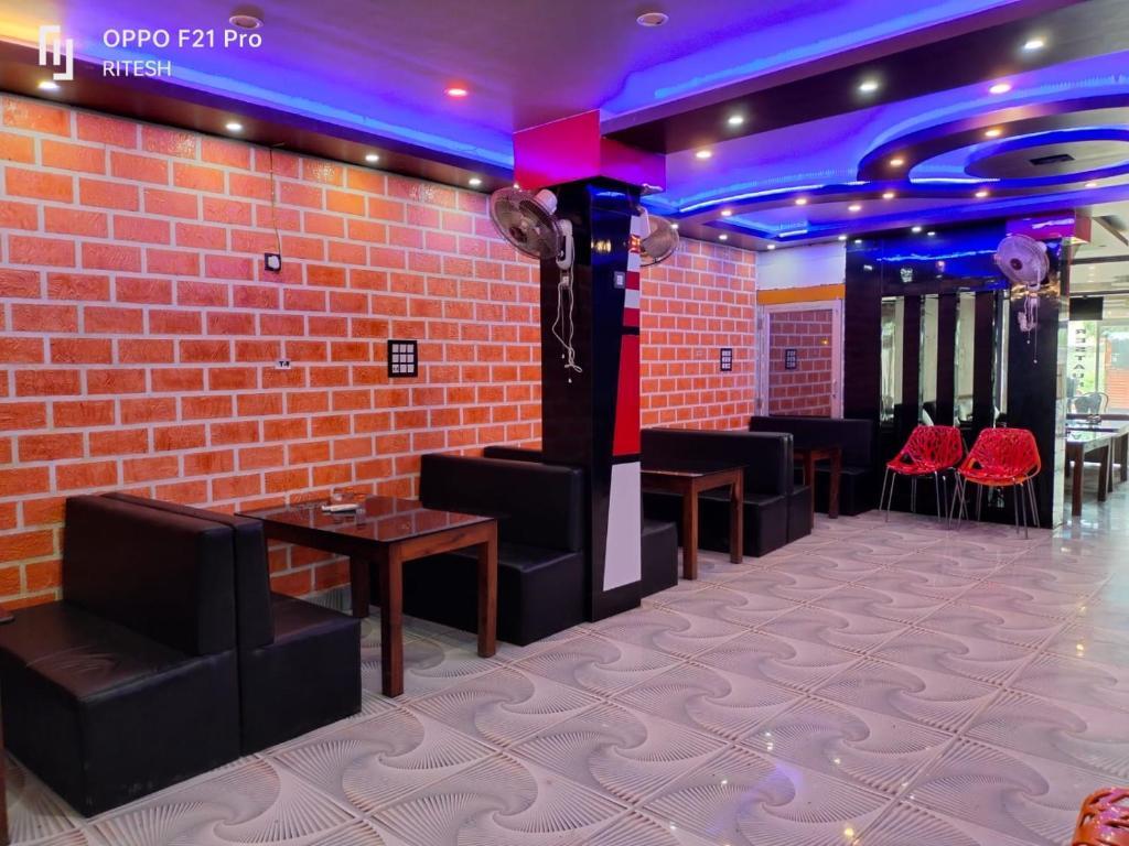 Агартала: Hotel Dream Star
