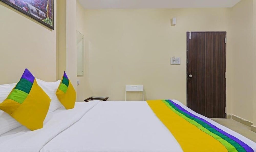 Шамшабад: Treebo Trip Airport Pride Inn