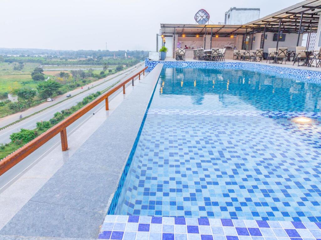 Thavarekere: The Elite Narasapura, a member of Radisson Individuals