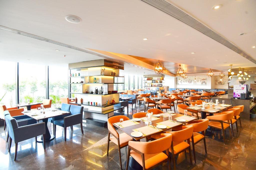 Thavarekere: The Elite Narasapura, a member of Radisson Individuals