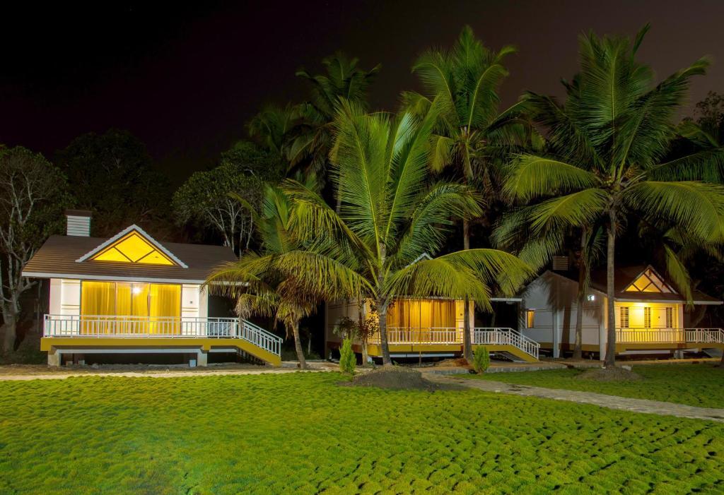 Белагави: Shreeyog Resort Dandeli