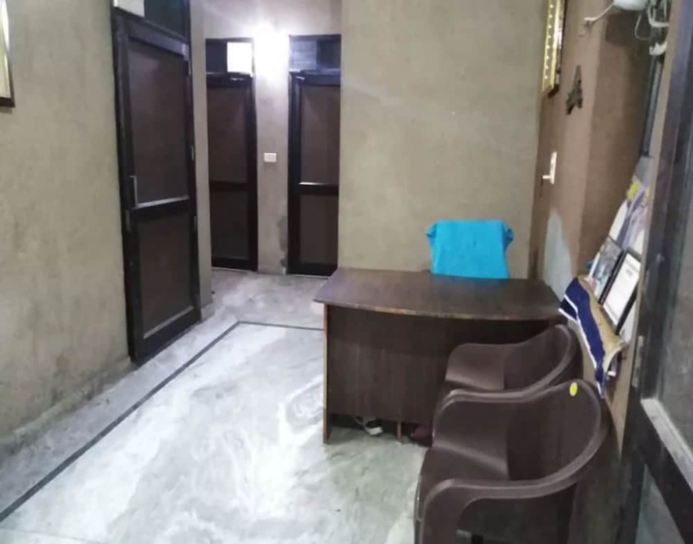 Амритсар: SIDHU GUEST HOUSE golden temple 400m walking distance