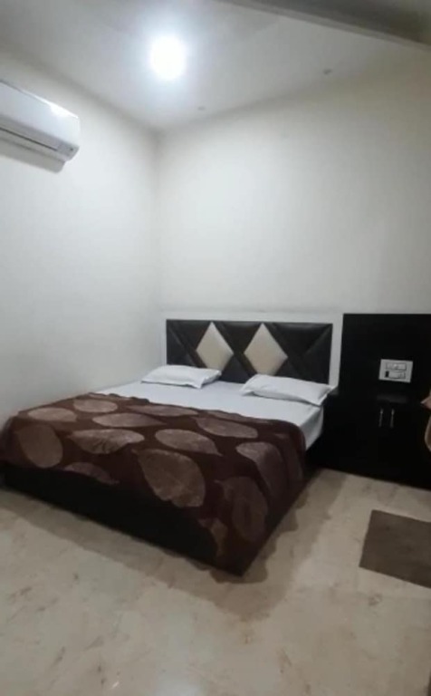 Амритсар: Goroomgo Yuvraj Residency
