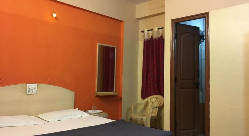 Vijaya Palace Lodging Bengaluru by Goroomgo — фото 4