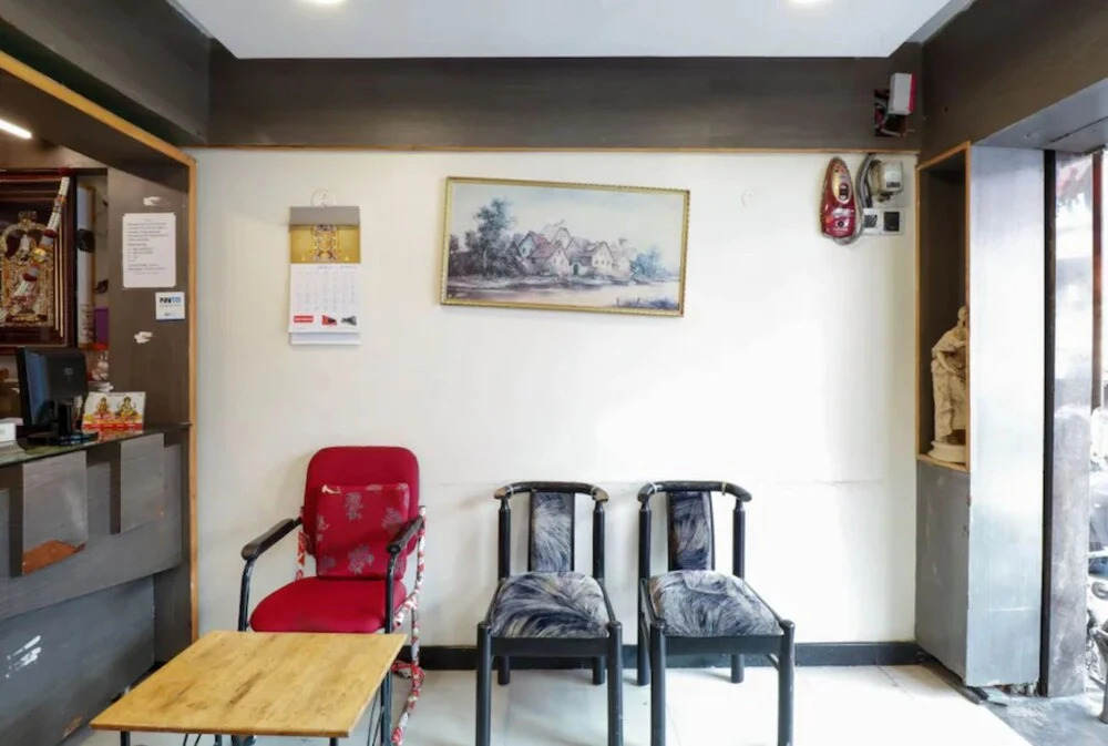 Бангалор: Goroomgo Veekay Regency Bengaluru