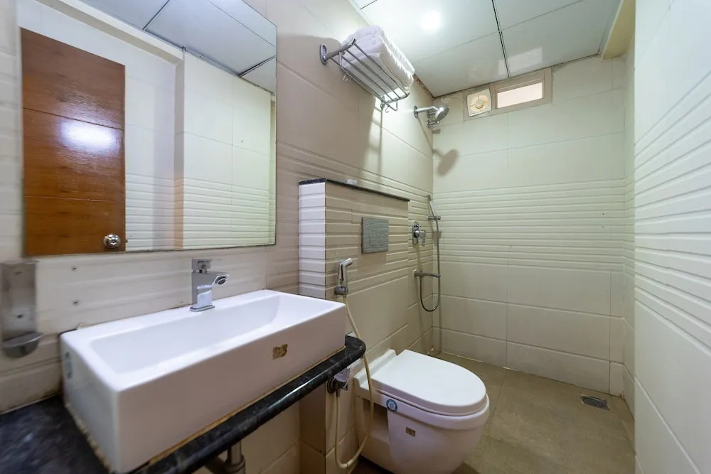 Бангалор: Tetrad Hotel - International Airport Road Hebbal
