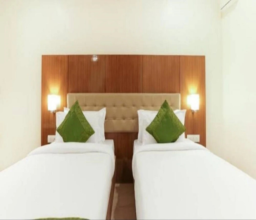 Бангалор: Tetrad Hotel - International Airport Road Hebbal