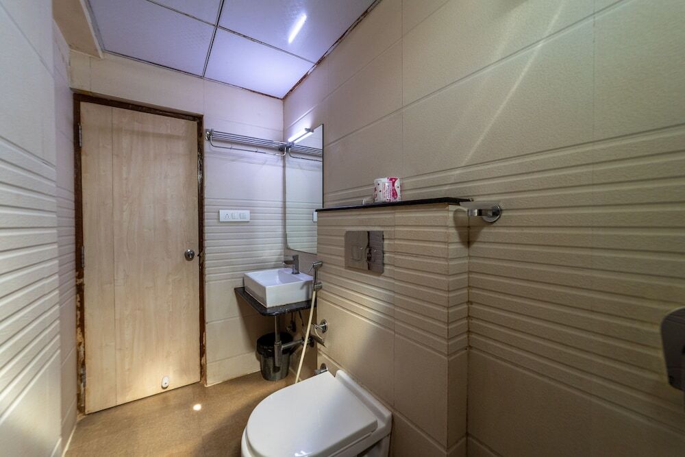 Бангалор: Tetrad Hotel - International Airport Road Hebbal