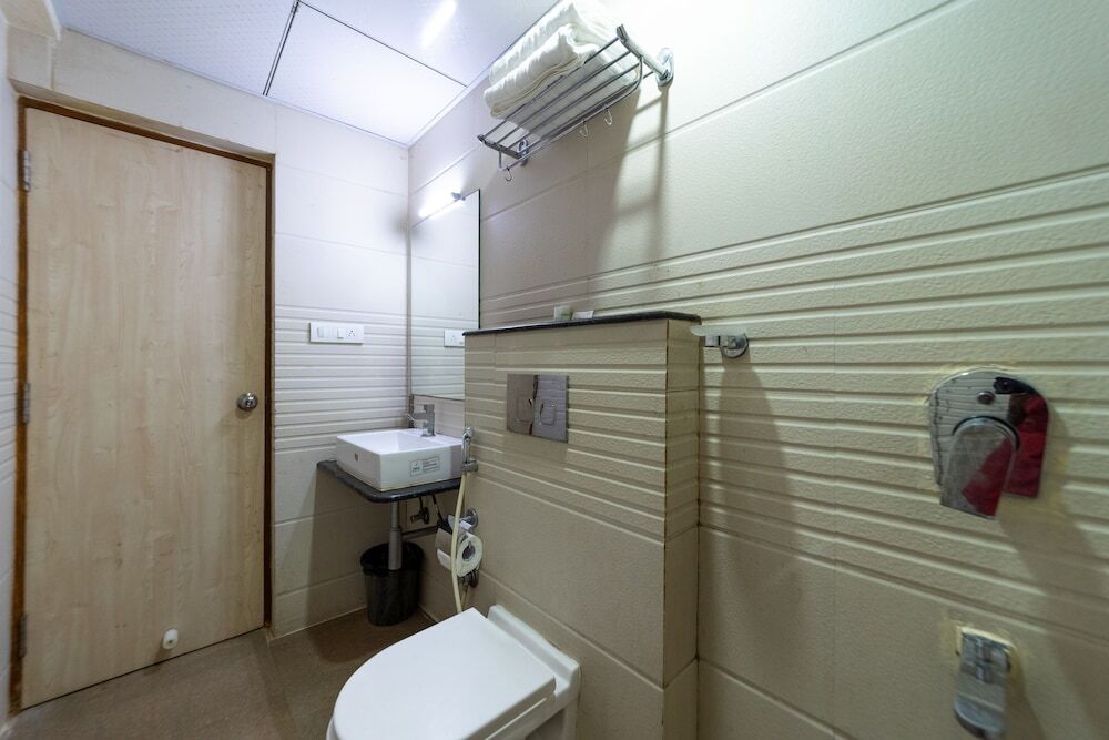 Бангалор: Tetrad Hotel - International Airport Road Hebbal
