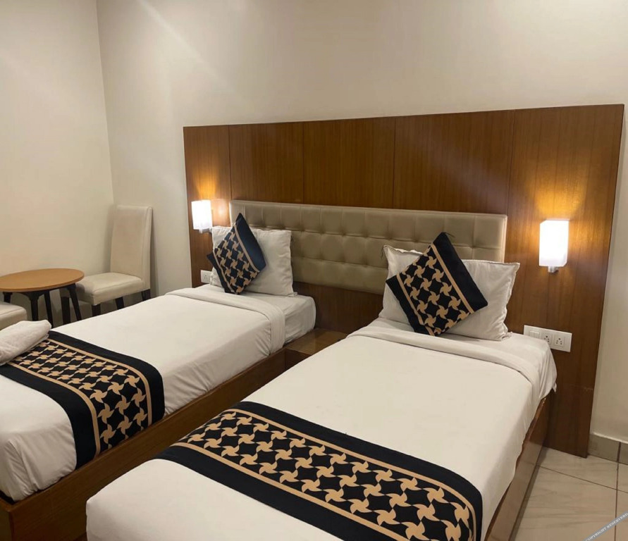 Бангалор: Tetrad Hotel - International Airport Road Hebbal