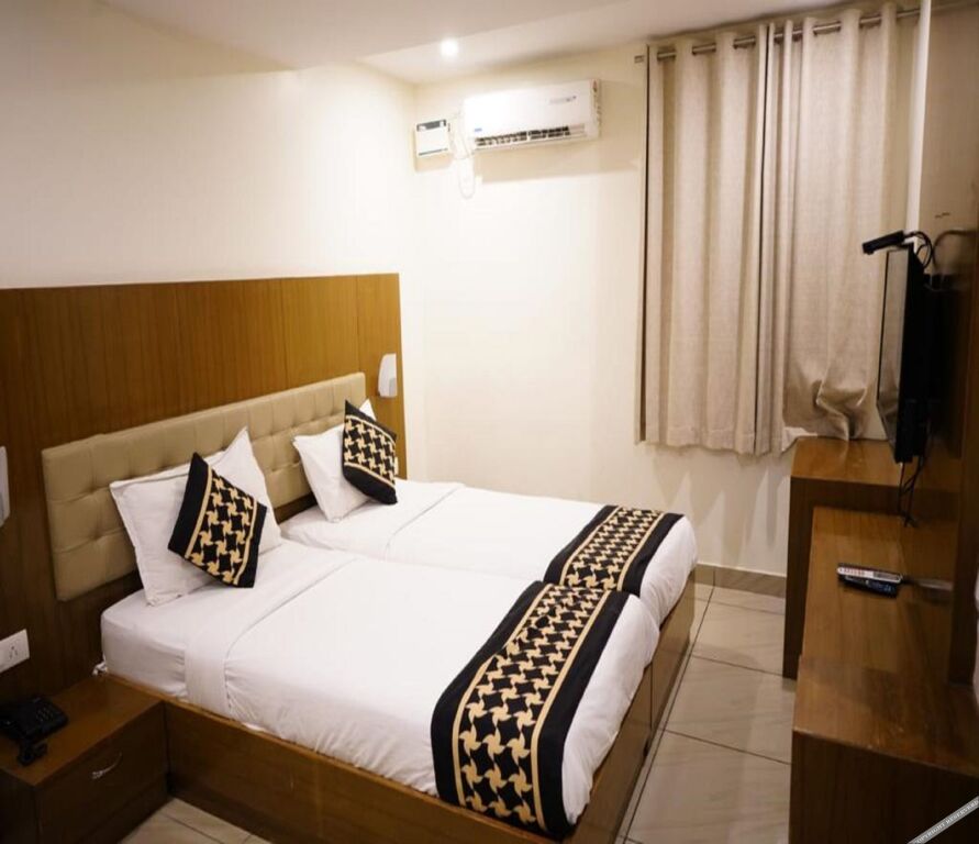 Tetrad Hotel - International Airport Road Hebbal — фото 3