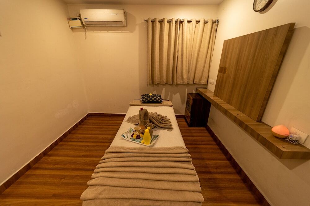 Бангалор: Tetrad Hotel - International Airport Road Hebbal
