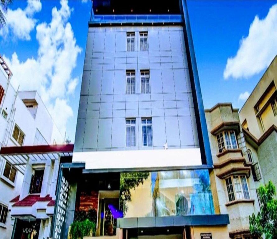 Бангалор: Tetrad Hotel - International Airport Road Hebbal