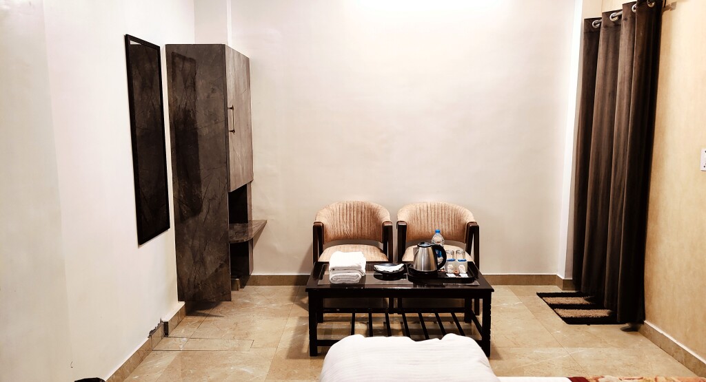 Барейлли: Отель Krishna Residency - A Boutique Hotel