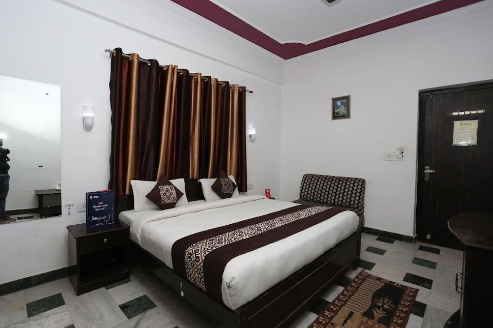 Hotel Priya by Goroomgo — фото 4