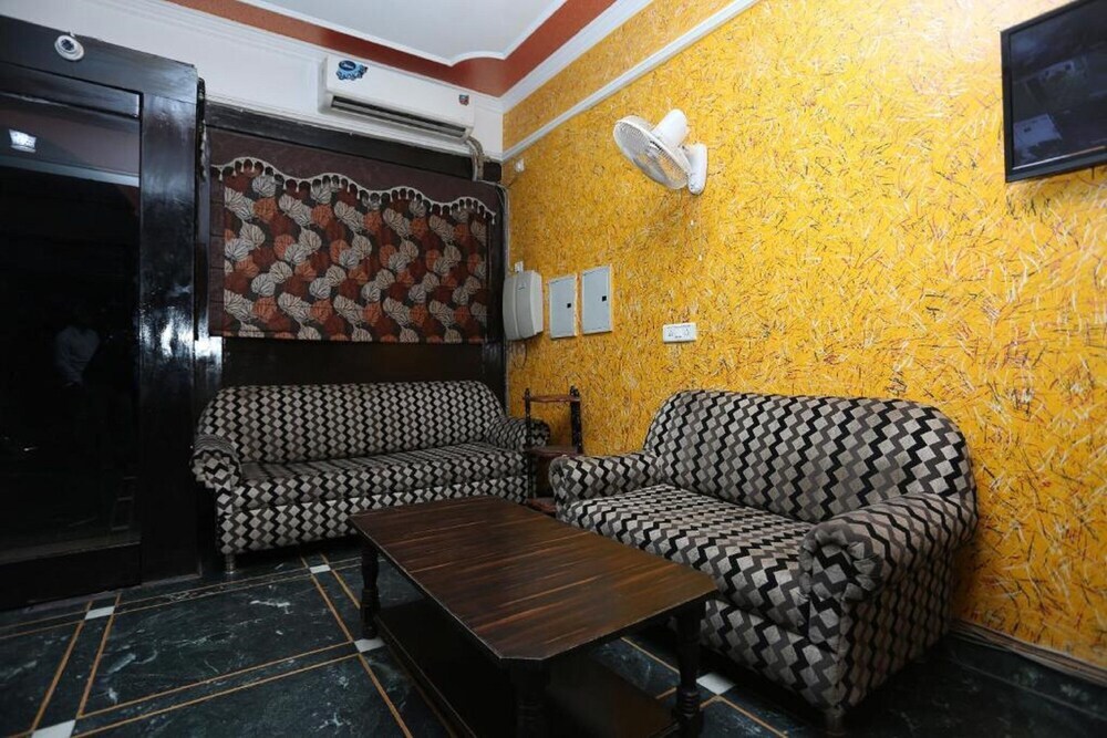 Агра: Hotel Priya by Goroomgo