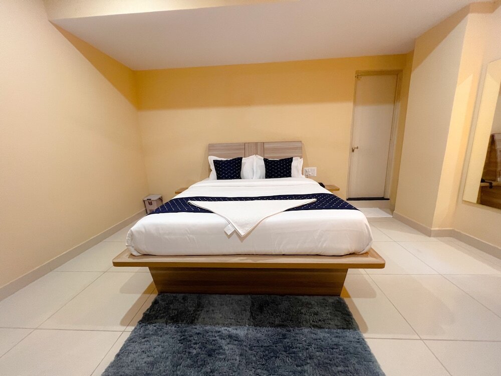 Бангалор: Hotel BNS comforts by Agira Hotels