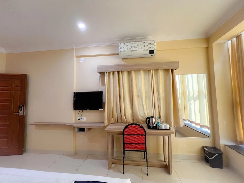 Бангалор: Hotel BNS comforts by Agira Hotels