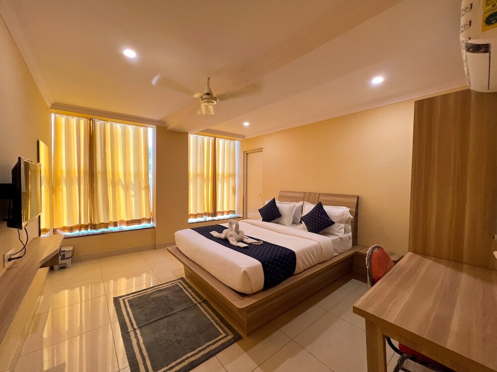 Бангалор: Hotel BNS comforts by Agira Hotels