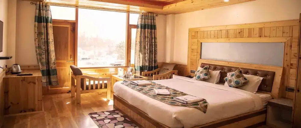 Бир: Goroomgo Uday Homestay Himachal Pradesh