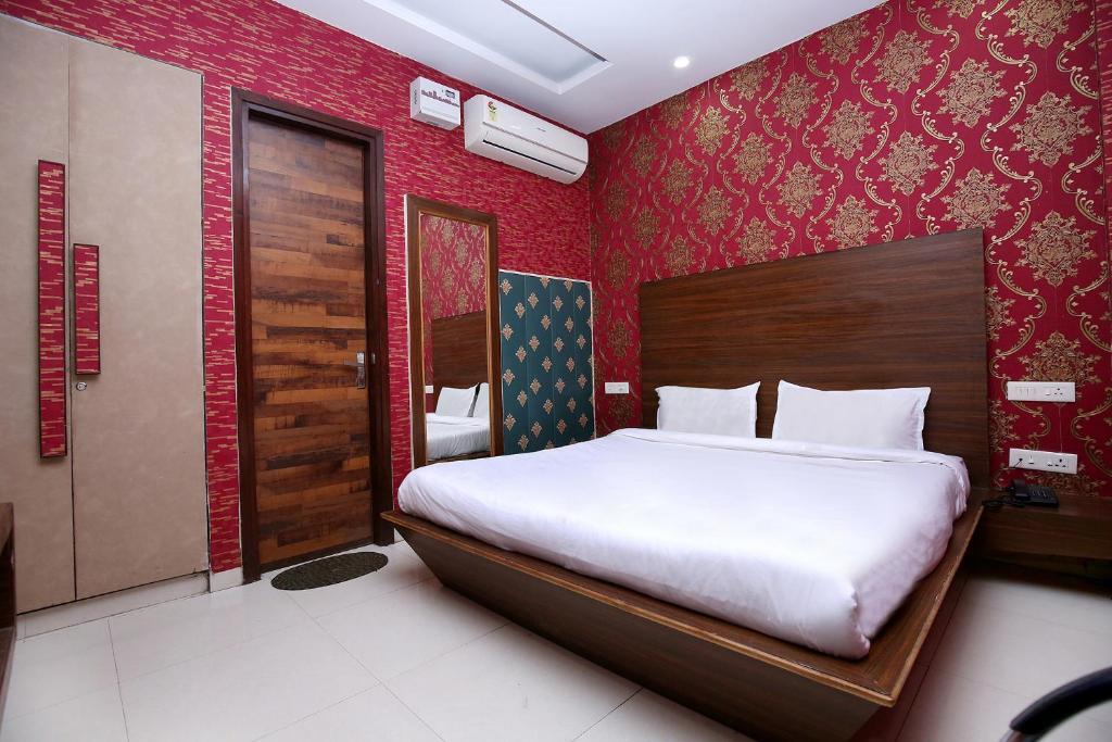 Зиракпур: FabHotel Pearl Grand