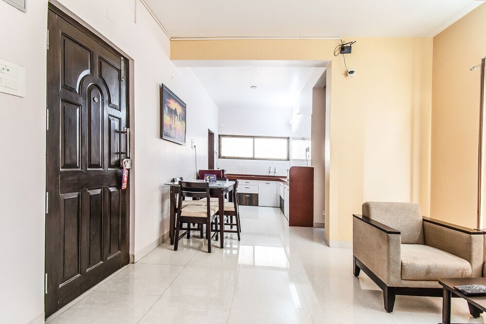 Колхапур: FabHotel House Khas Pranaam