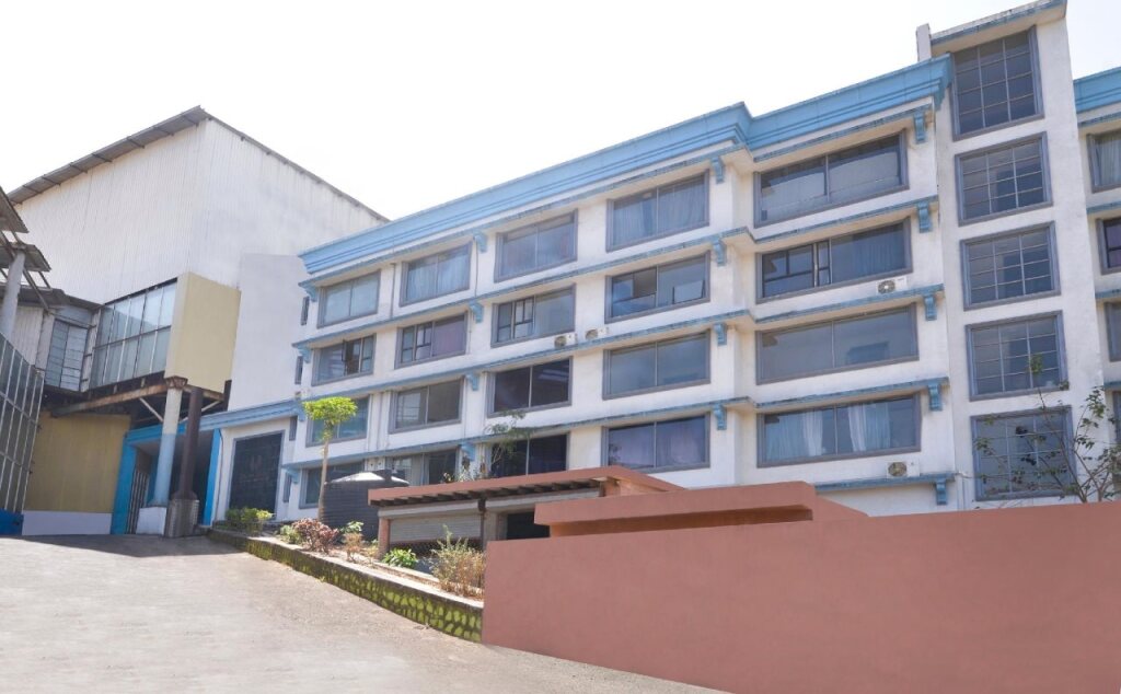 Мумбаи: Oyo Townhouse 799 Royal Palms Hotel - Lily Collection