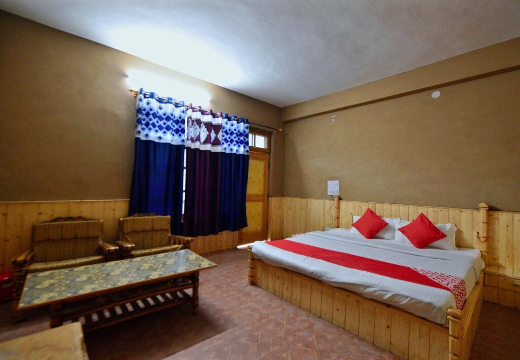 Гушайни: Hotel Veer By OYO Rooms