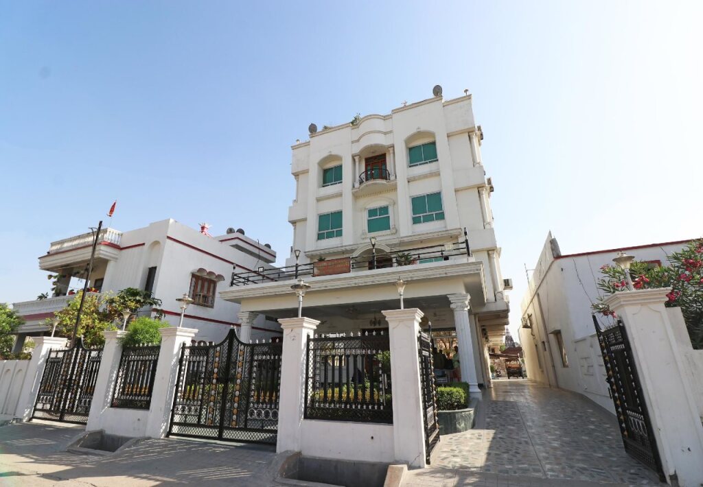 Барели: Hotel Shanti Inn By OYO Rooms