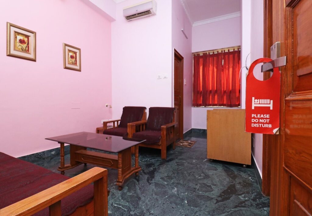 Барели: Hotel Shanti Inn By OYO Rooms