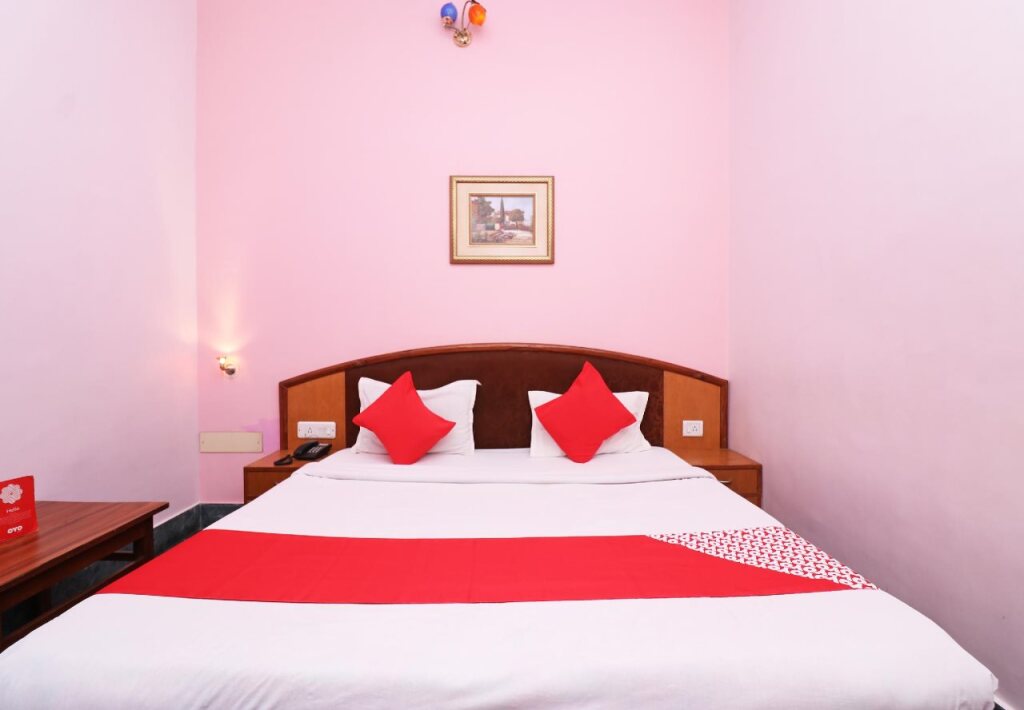 Барели: Hotel Shanti Inn By OYO Rooms