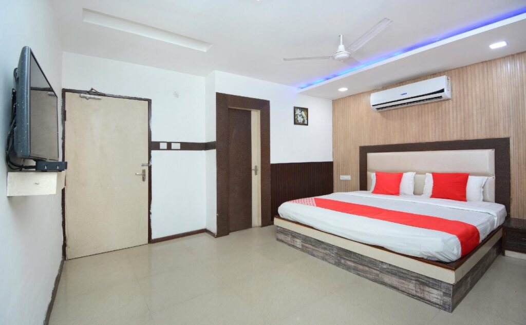Бадди: Hotel Sartaj By OYO Rooms