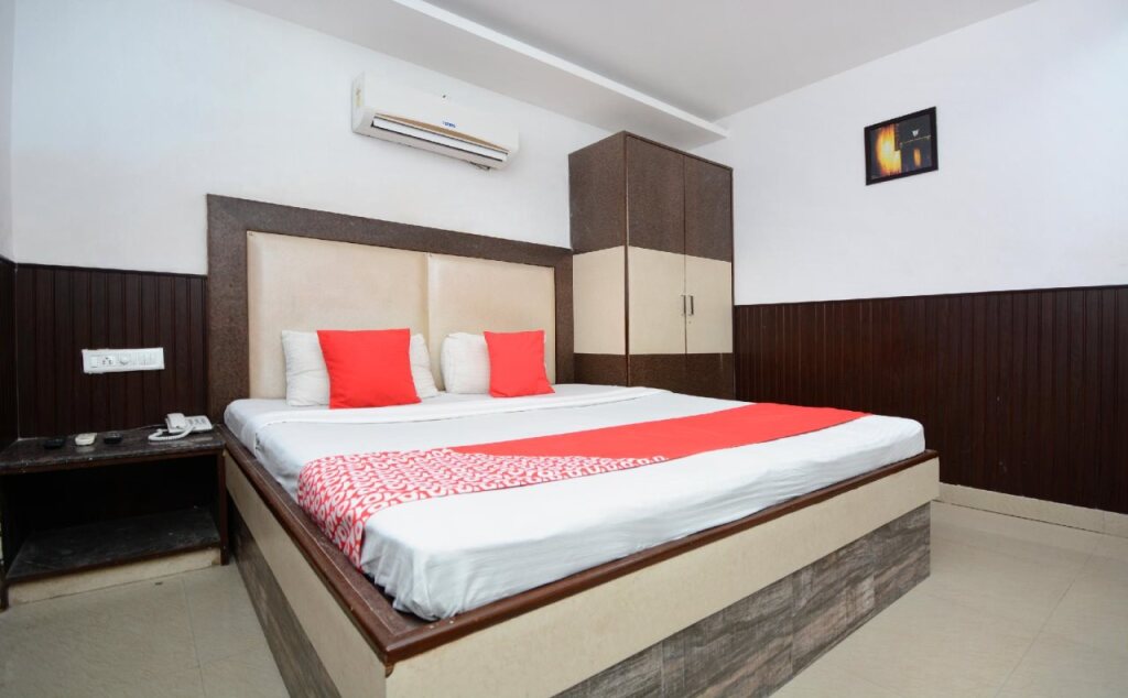 Бадди: Hotel Sartaj By OYO Rooms