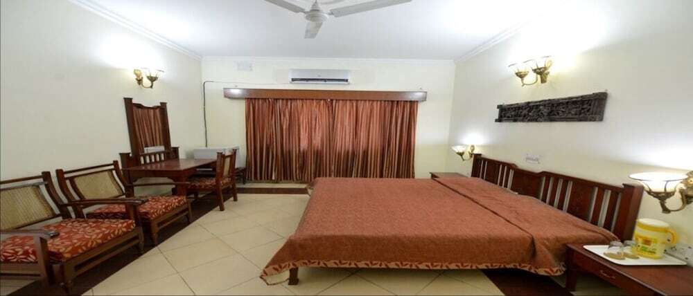 Алипур: Ethnic India Tourist Resort