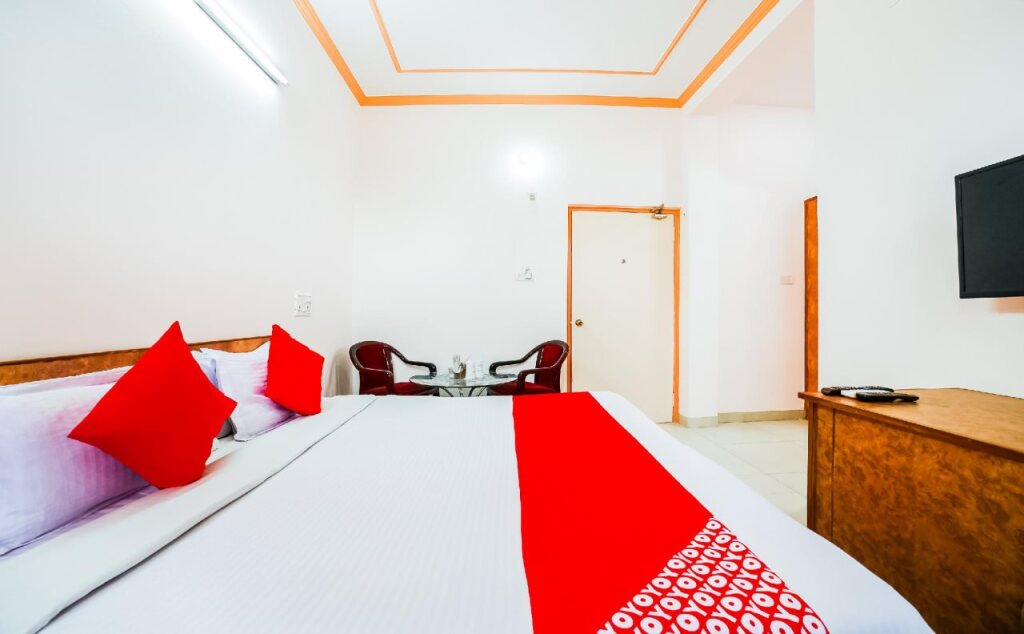 Берор: Rajdhani Tourist Motel