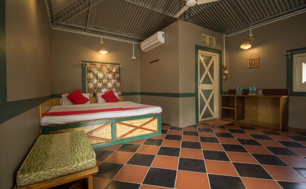 Дакшин Дхупджора: Resort Gorumara Nest By OYO Rooms