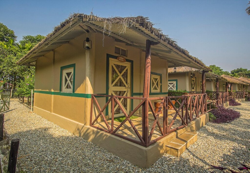 Дакшин Дхупджора: Resort Gorumara Nest By OYO Rooms