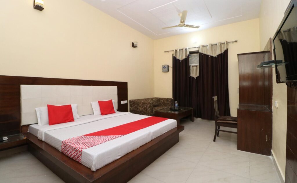 A K Regency Hotel By OYO Rooms — фото 2