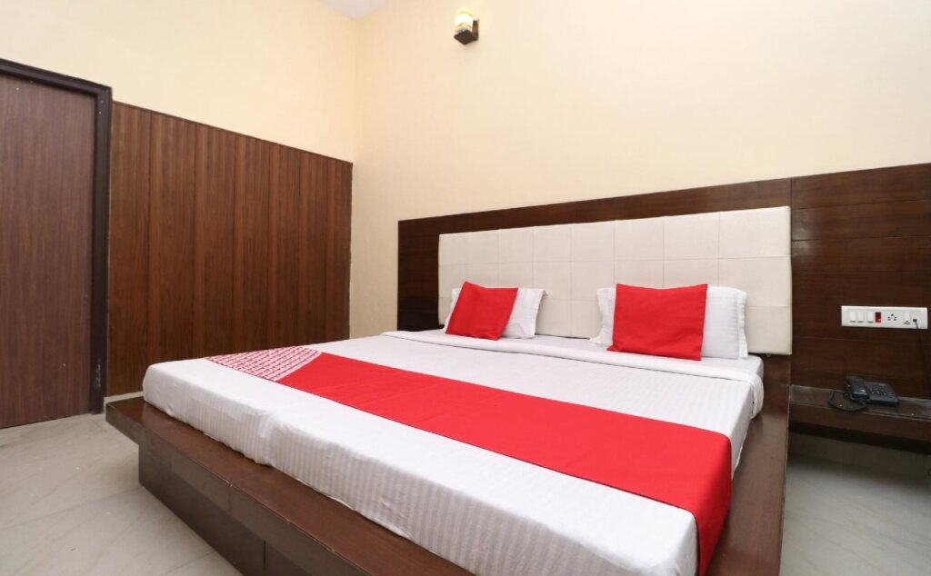 A K Regency Hotel By OYO Rooms — фото 4