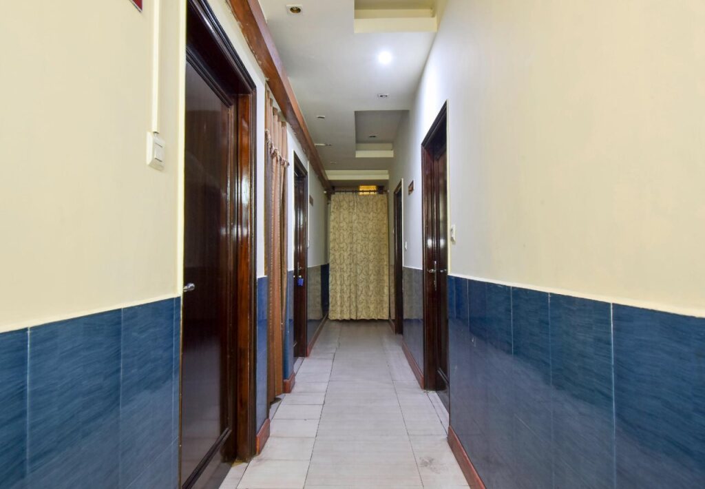 Rohtak: Hotel Vice Roy by OYO Rooms