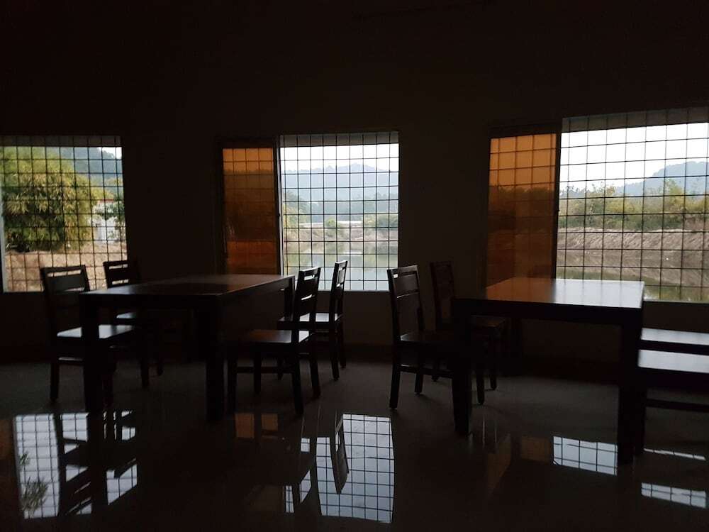 Панпата: Tiger Valley Resort Bandhavgarh