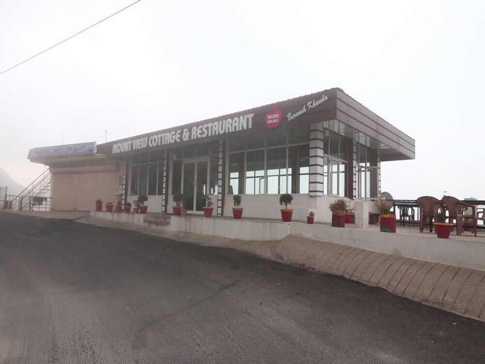 Hotel Mount View Dhanaulti Dreamz by OYO Rooms — фото 1