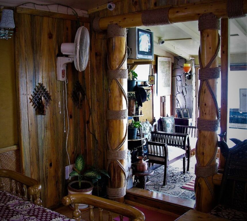 Раникхет: Ayush Guest House