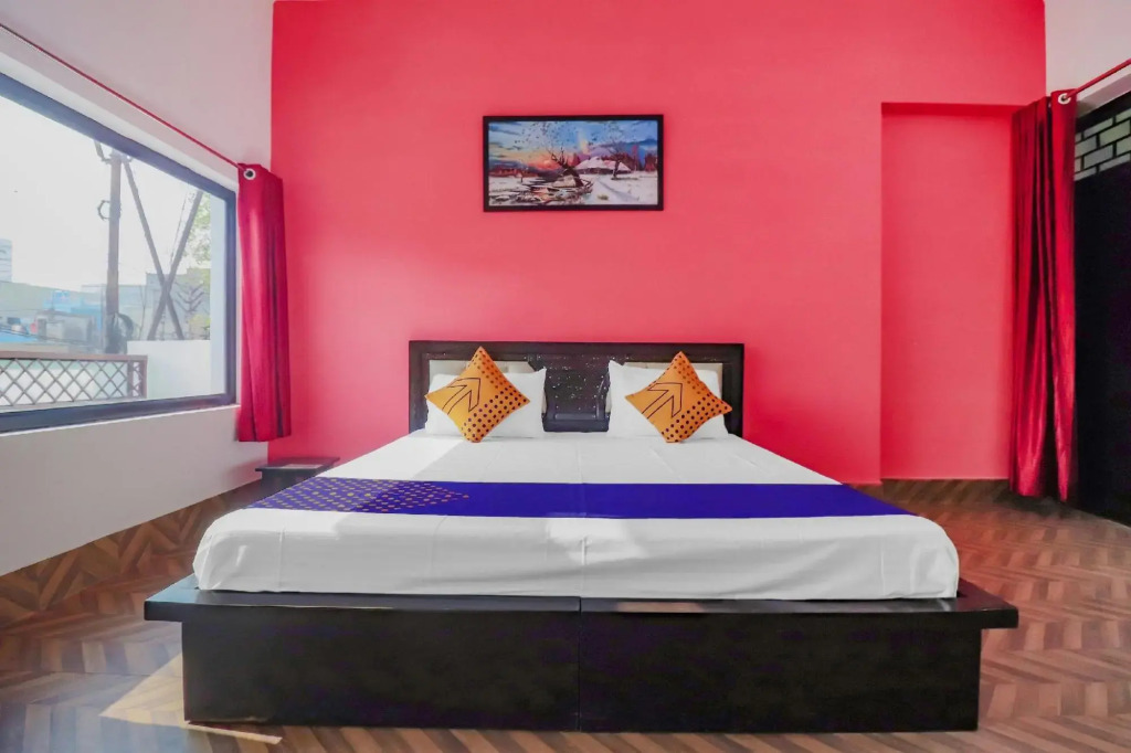 Aligarh: R N Residency by OYO Rooms