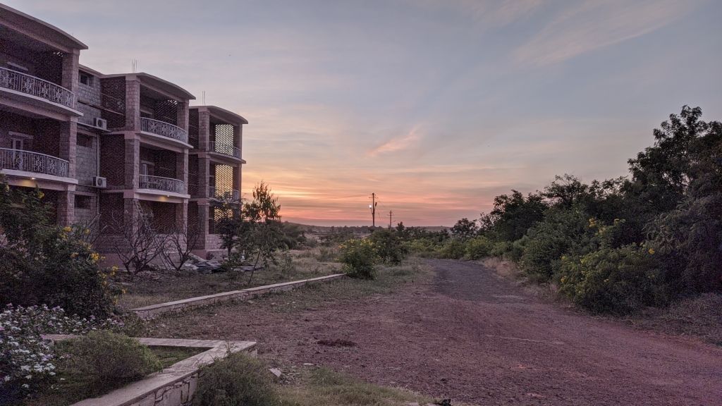 Бадами: Отель Kanthi Resorts